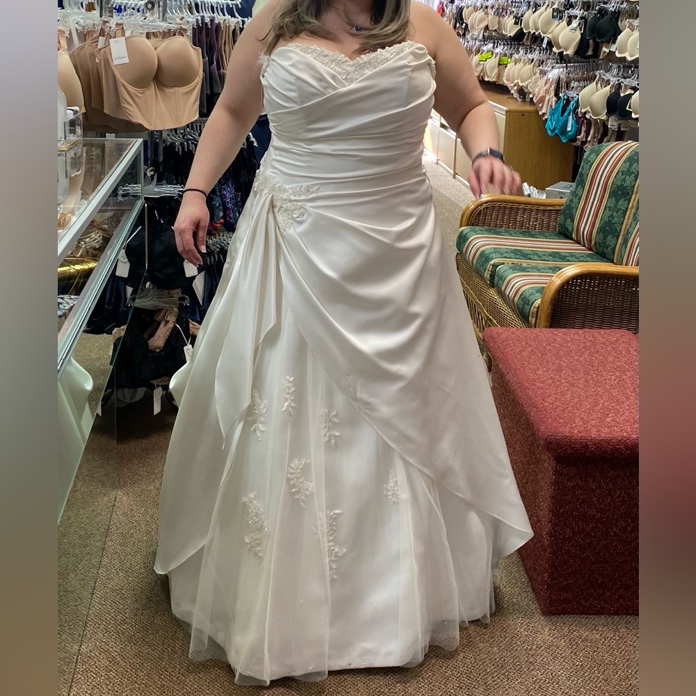 Wedding dress